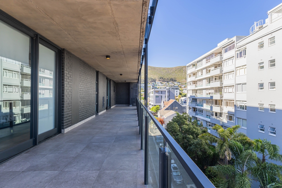To Let 2 Bedroom Property for Rent in Sea Point Western Cape